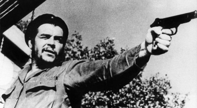 Homenajean-Che-Guevara-lugar-asesinado_EDIIMA20121009_0016_4